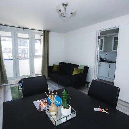 Apartment 1 Bed Flat Tottenham Hale N17
