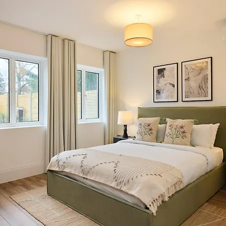 The Wembley Park Secret - Spacious 3bdr Flat With Terrace Apartment *