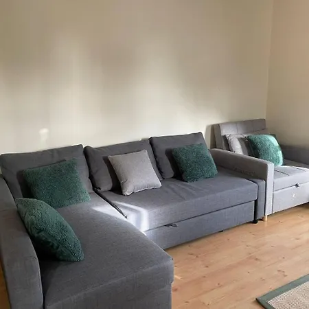4min Walk Uni Of East 1br