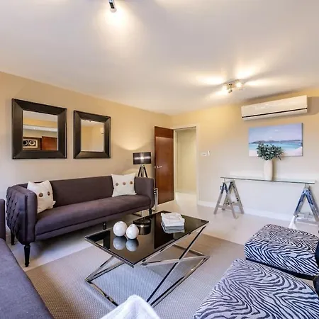 2-hosted By Sweetstay Apartment *
