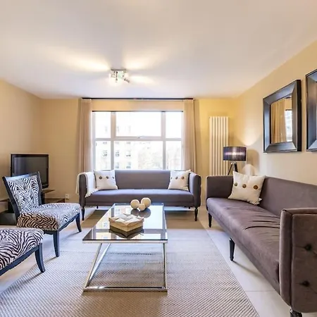 2-hosted By Sweetstay Apartment