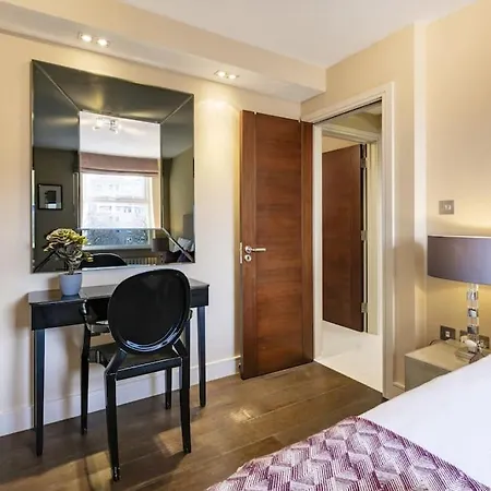 2-hosted By Sweetstay London