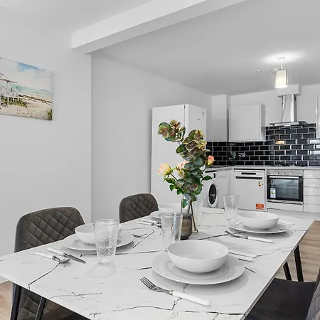 Apartment 3 Bedroom Sleep12 In Mr2 London