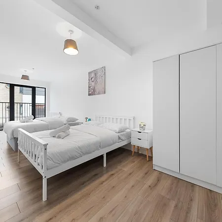 3 Bedroom Sleep12 In Mr2 * London