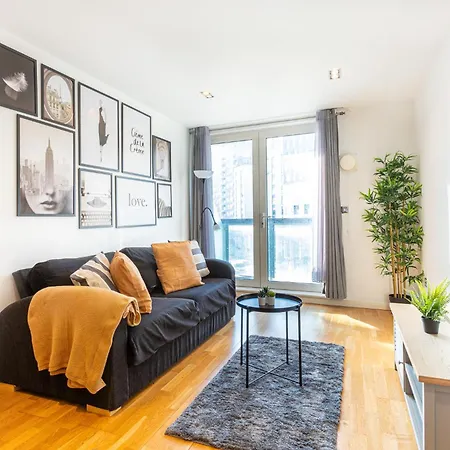 Affordable & Modern 1 Bedroom Canary Wharf London