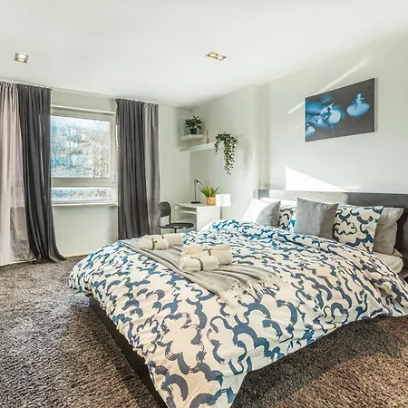 Apartment Affordable & Modern 1 Bedroom Canary Wharf London