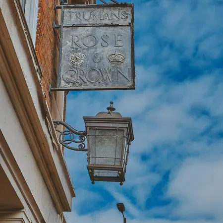 Inn Rose And Crown Stoke Newington London