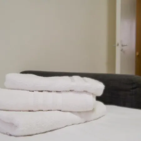 Apartment Ground Floor Flat Free Parking