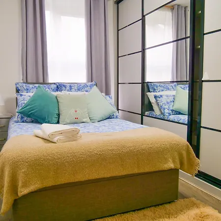 Ground Floor Flat Free Parking *