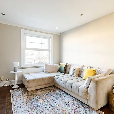 Apartment Contemporary And Spacious Kensington London
