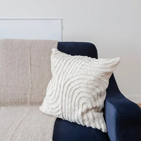 Fitzrovia & Soho - 2br With Balcony - Cityapartmentstay לונדון