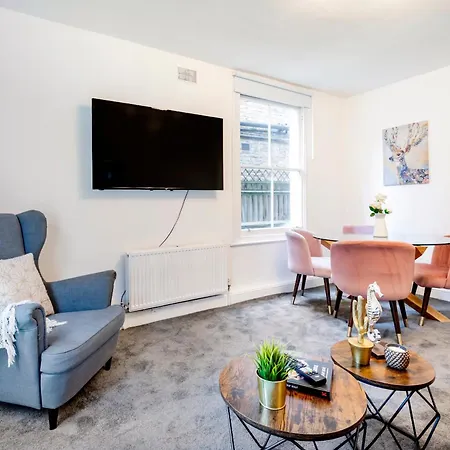 Apartment Beautiful Garden Flat Near Chelsea