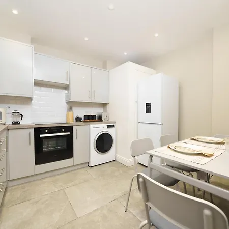 Covent Garden/chinatown/soho Location *