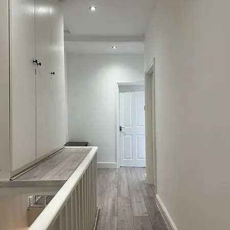 3 Bed Hackney/harringay Flat