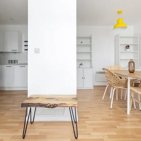 The East Dulwich Collection London