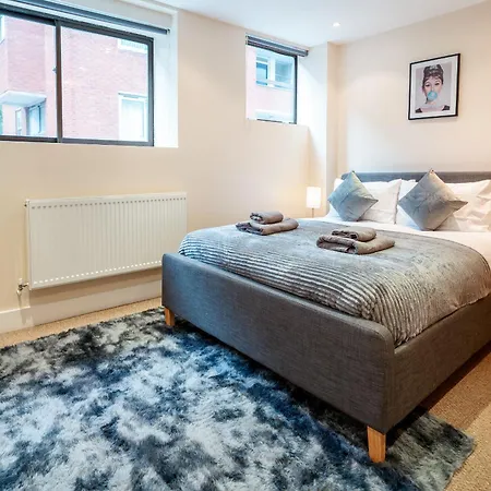 Villa Sweet 3brs House Close To Oxford & Soho *