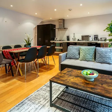Sweet 3brs House Close To Oxford & Soho *