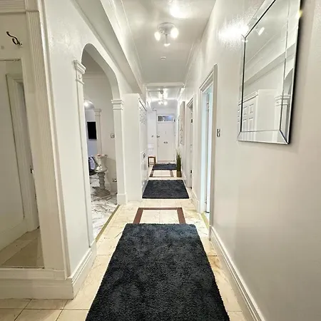 Apartment Mayfair Family