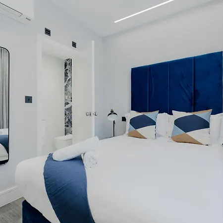 London Central Studios Apartment London