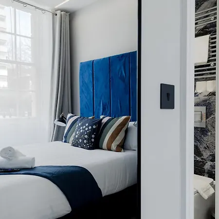 London Central Studios Apartment London