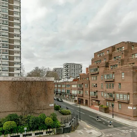 London Central Studios Apartment