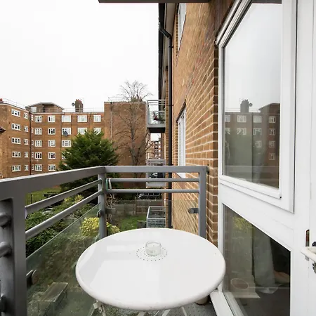 2 Bedroom Flat In Shoreditch * Londres