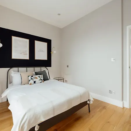 Apartment Contemporary & Chic 1 Bedroom In Honor Oak London
