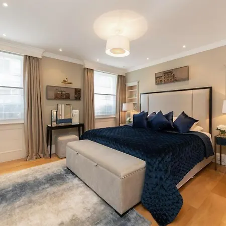 Prestige Belgravia Royal Mansion Holiday home *