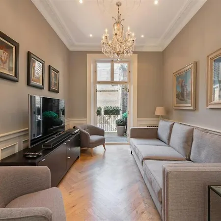Prestige Belgravia Royal Mansion Holiday home *