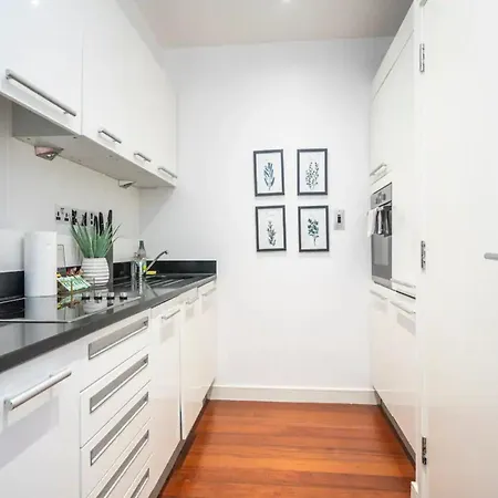 Pass The Keys 2 Bed 2 Bath Pentonville Road Angel Apartment