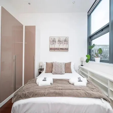 Pass The Keys 2 Bed 2 Bath Pentonville Road Angel Apartment *