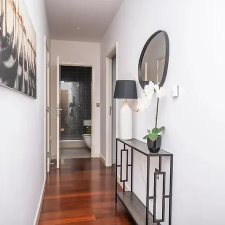 Pass The Keys 2 Bed 2 Bath Pentonville Road Angel London