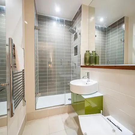 Pass The Keys 2 Bed 2 Bath Pentonville Road Angel Apartment *