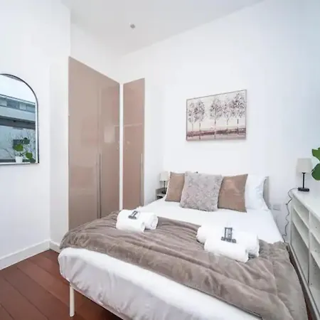 Apartment Pass The Keys 2 Bed 2 Bath Pentonville Road Angel London