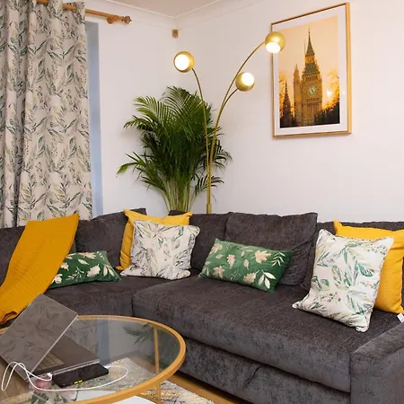 Apartment The *
