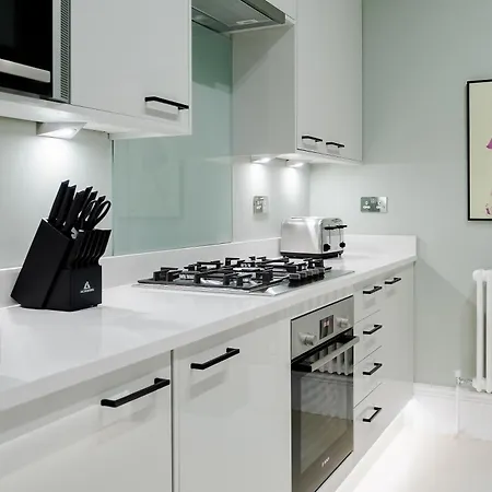 Luxury 2 Bedrooms In South Kensington * London