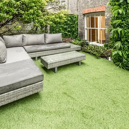 Luxury 2 Bedrooms In South Kensington *