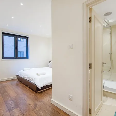 Apartamento 2 Bed Maissonette Londres