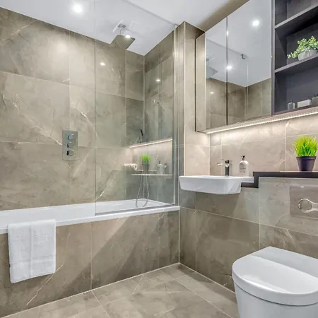 North Acton-2 By Interhome Apartment *