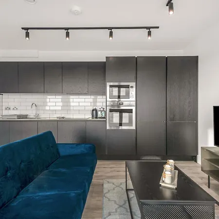 North Acton-2 By Interhome Apartment *