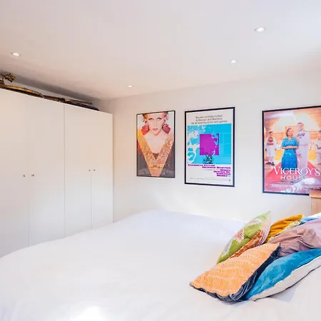 Beautiful Mews House - Notting Hill Holiday home *