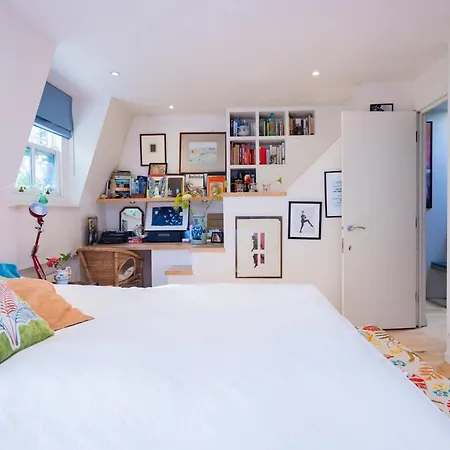 Beautiful Mews House - Notting Hill Holiday home *