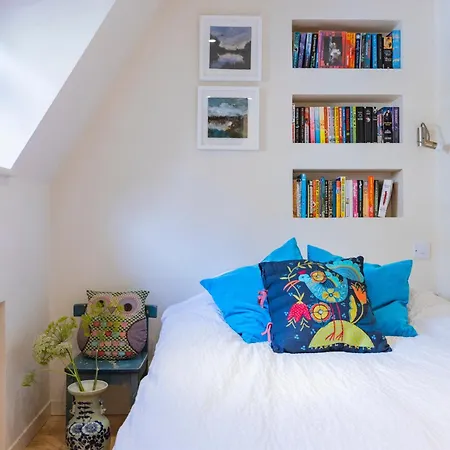 Beautiful Mews House - Notting Hill *