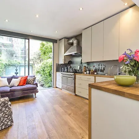 Beautiful Mews House - Notting Hill