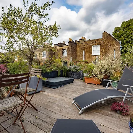 Beautiful Mews House - Notting Hill Holiday home *