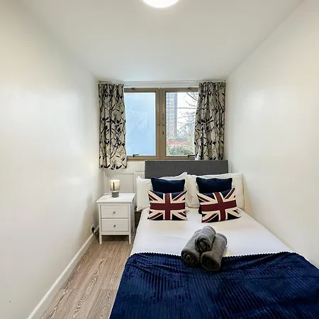 Apartment Cosy 3 Bedroom 3 Bathroom Flat With Private Garden- Maida Vale, Near Paddington