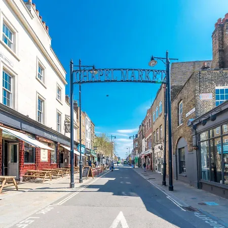 Private Studio Unit In Chapel Market *