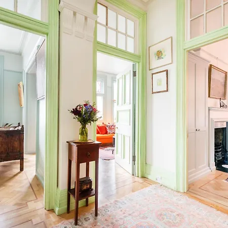 The Artist Collection - Mansion W14 At Heart Ftz Apartment
