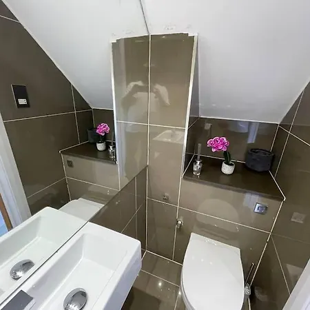 דירה Hampstead 4-bedrooms *
