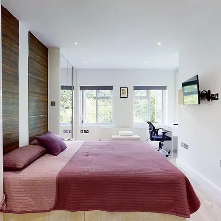 Hampstead 4-bedrooms